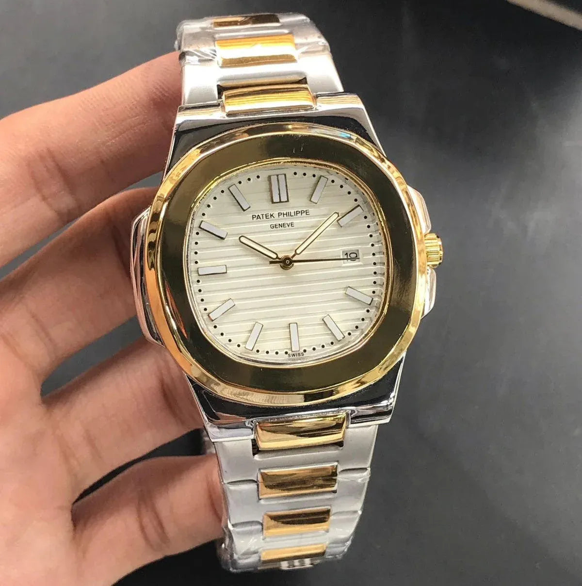 Patek Phillipe Natilus || Dual tone white dial