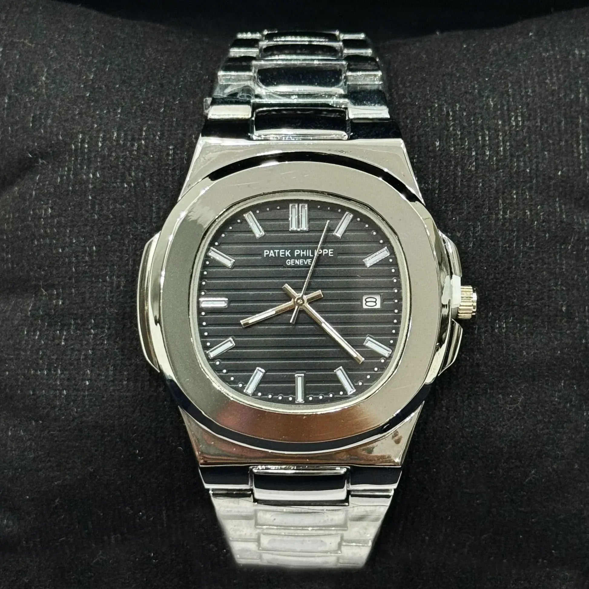 Patek Phillipe Natilus || Black dial
