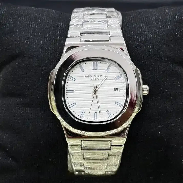 Patek Phillipe Natilus || white dial