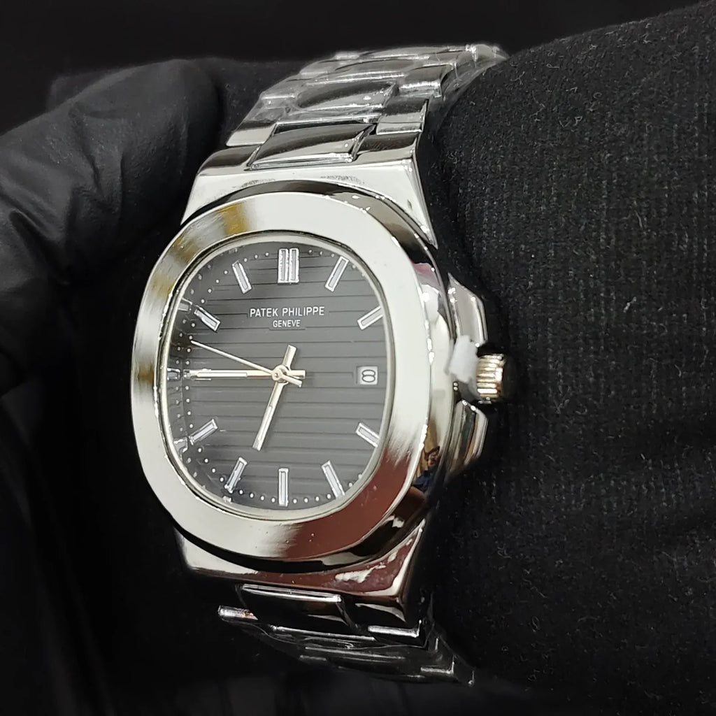 Patek Phillipe Natilus || Black dial